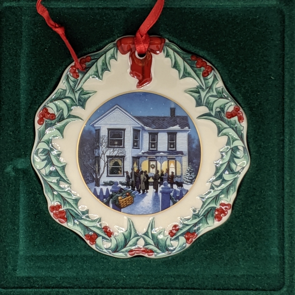 LONGABERGER 1997 collectors club holiday ornament